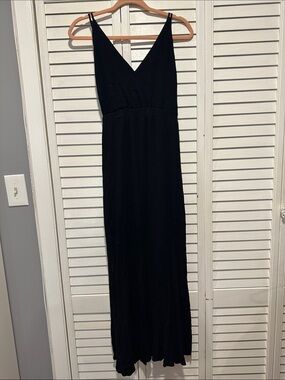 forever 21 black lace maxi dress Gloria Lace Maxi Dress — Black Tiered Gown main image 1